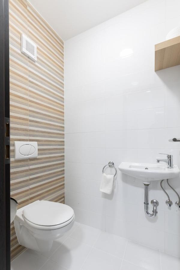 Léda Apartmanok Siófok Exterior foto